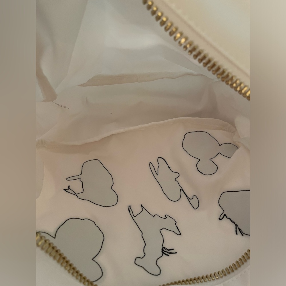 Stoney Clover Lane Disney Sensational 6 Blanc Large Pouch Customized - Picture 3 of 3